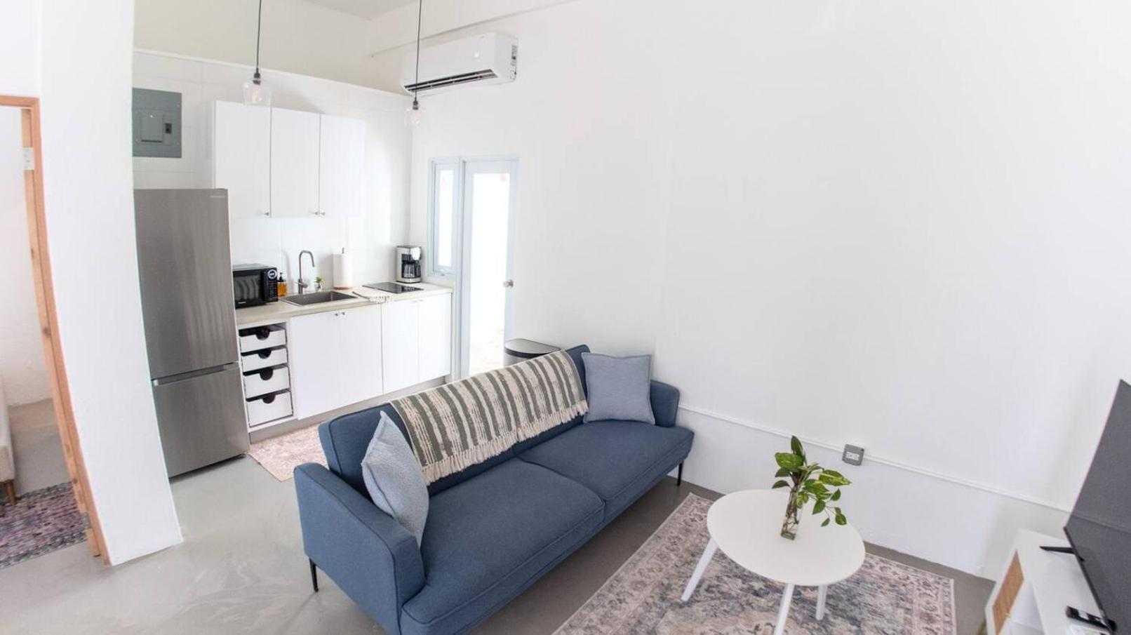 Casita Amarilla By Stay Here Pr Сан Хуан Екстериор снимка